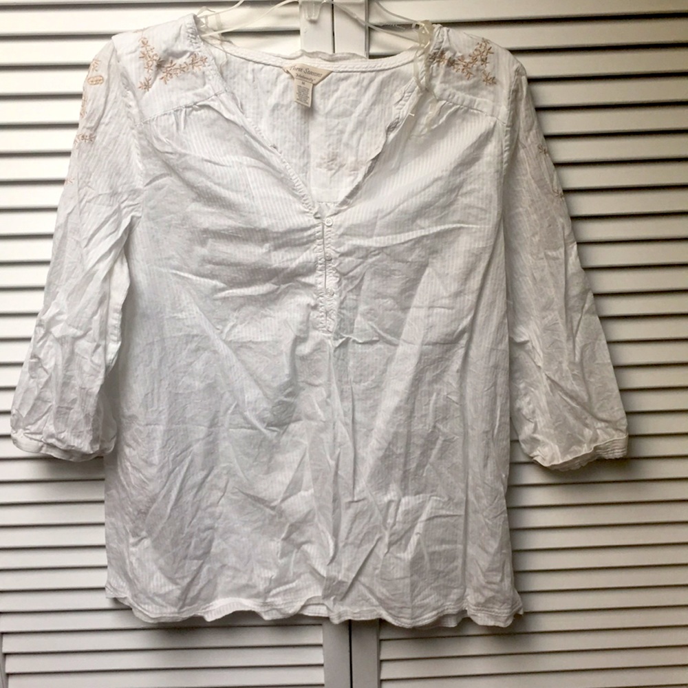 Light weight maternity top - Picture 4 of 8